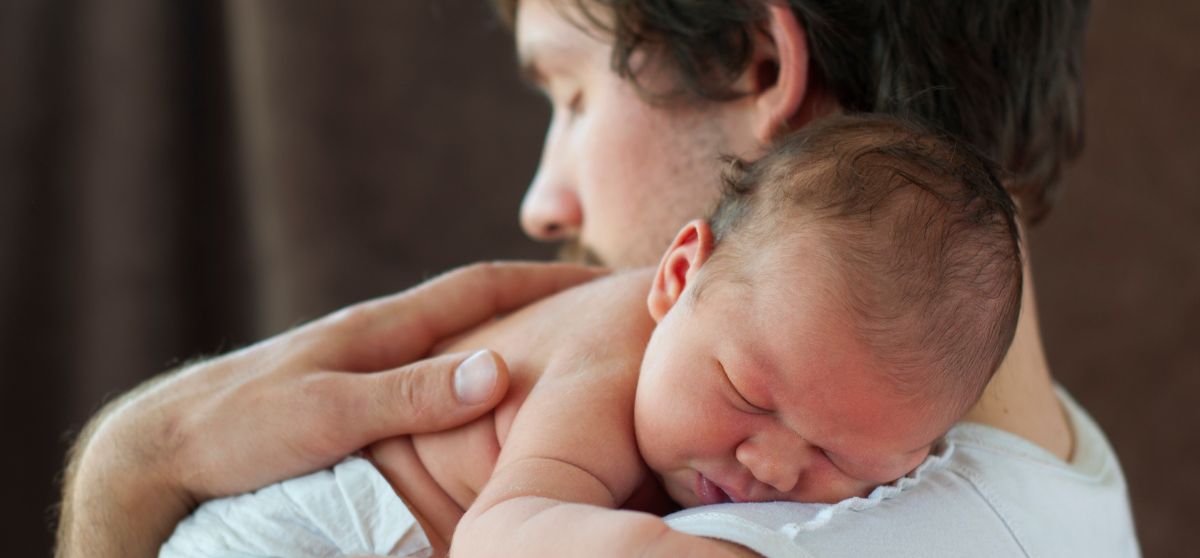 Il papà: perché coinvolgerlo nell’accudimento del bambino fin dalla nascita?