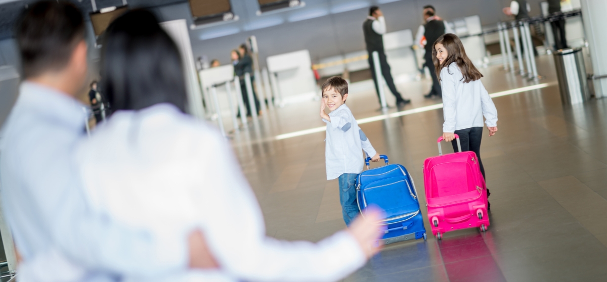 Viaggiare senza mamma e papà