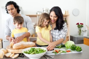 bisogni bambini cucina con genitori